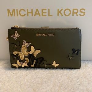 🔆 NEW Michael Kors Double Zip Wristlet